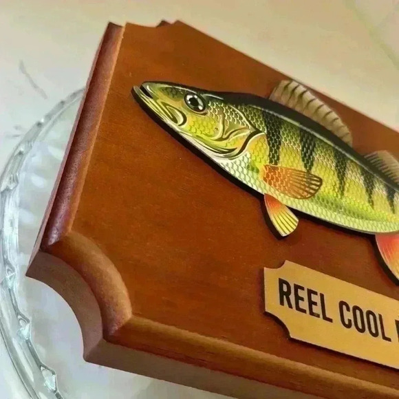 Reel Cool Dad Sign Plaque - Picture 2 of 7